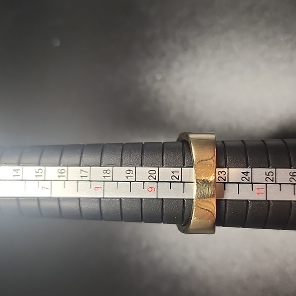 Elegant Gold and Silver Women's Ring size 10 - Picture 5 of 5